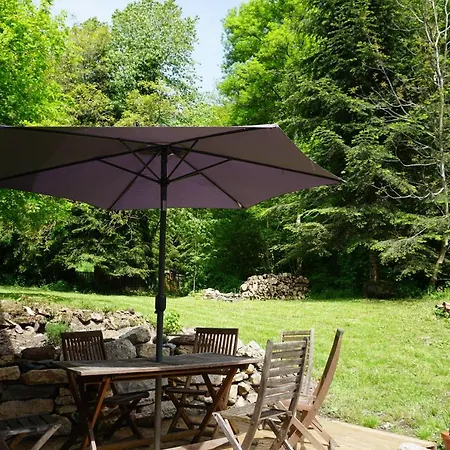 Le Pidro - A Family House With Private Stream And Woodland *