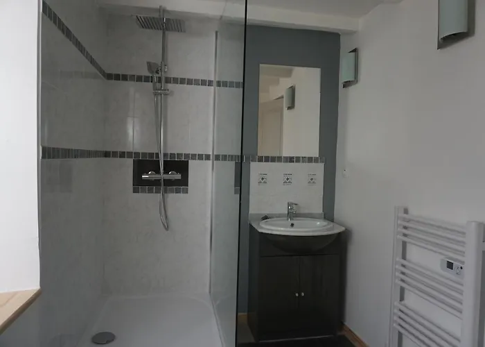 Le Pidro - A Family House With Private Stream And Woodland Casa de Férias *